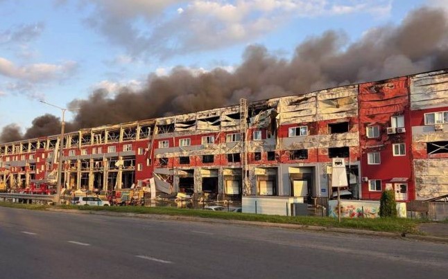 Росія знищила склад ЮНІСЕФ у Київській області з гумодопомогою на $3,9 млн Росія знищила склад ЮНІСЕФ у Київській області з гумодопомогою на $3,9 млн